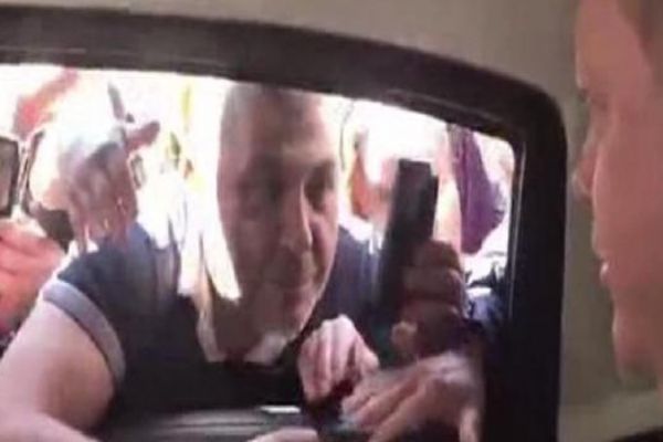 Erdoğan'ı gören vatandaşın heyecanı