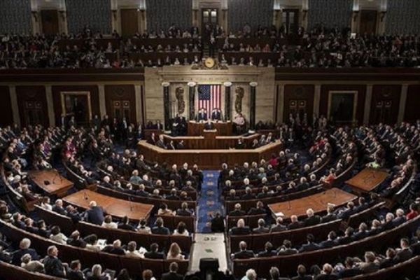 Donald Trump'ın Suudilere silah satışı çatlağa yol açtı