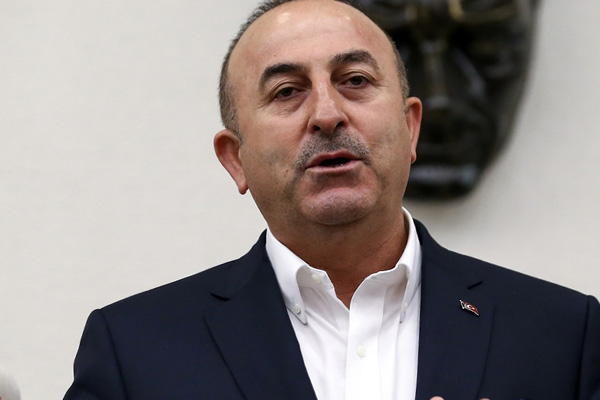 Çavuşoğlu’nun Suudi Arabistan gezisinde TRT muhabirleri gözaltına alındı!