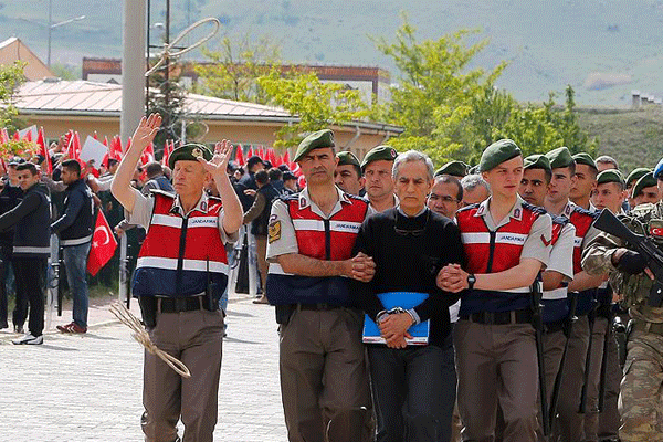 En kritik davada 56 sanık dinlendi