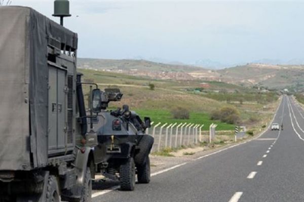Tunceli'de jandarma karakoluna taciz ateşi açıldı