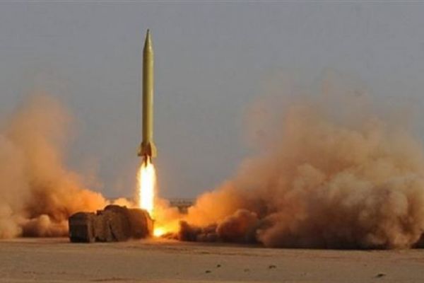 İran'dan Suriye'yefüze saldırısı