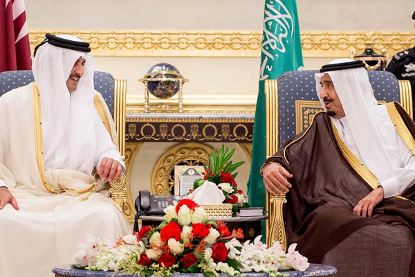 Perde arkasındaki savaş! Körfez'den Batı'ya akan nehir: Para