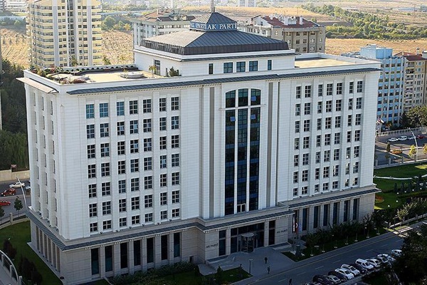 Erdoğan AK Parti MYK'yı topladı