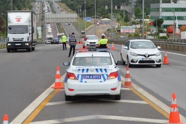 İstanbul'da 'Kurt Kapanı-6' operasyonu yapıldı