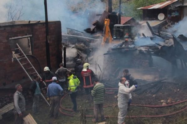 Ankara'da yangın faciası: Ölü ve yaralılar var