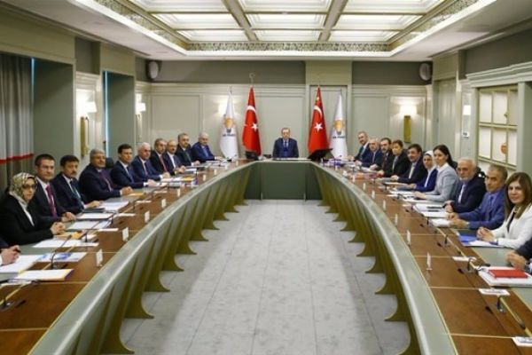 Cumhurbaşkanı Erdoğan AK Parti MYK'yı topladı