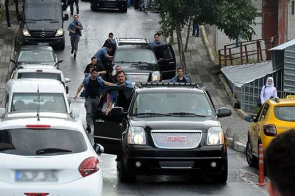 Erdoğan Atatürk Havalimanı'na geçerken Avrasya Tüneli'ni kullandı