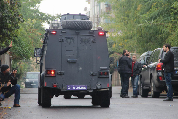 Diyarbakır'daki IŞİD davasının tüm sanıkları tahliye edildi!