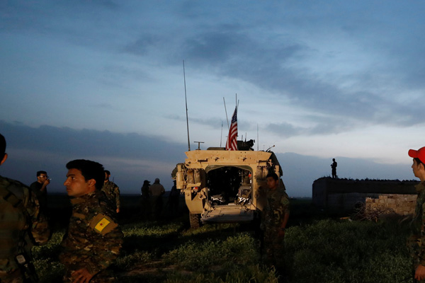 ABD'nin kanatları altındaki örgüt: PYD