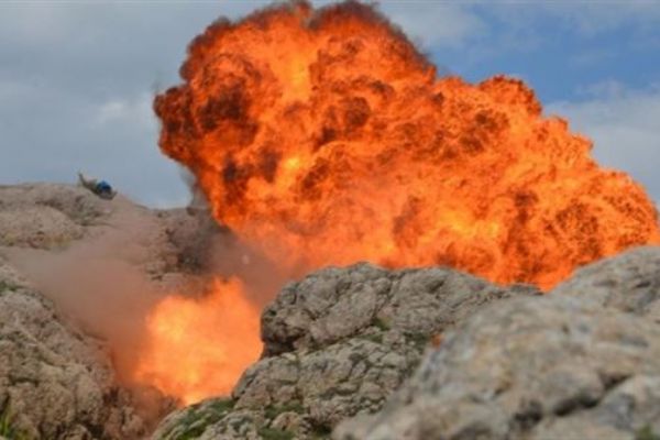 PKK'nın kullandığı mağara böyle imha edildi