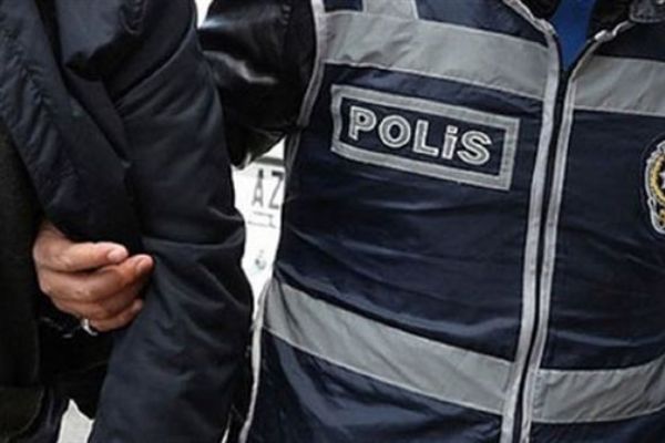 Düzce'de bir rütbeli asker FETÖ'den gözaltına alındı