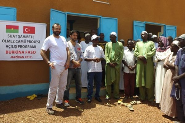 Sadakataşı Derneği Burkina Faso’da Ramazan Çalışmaları Gerçekleştirdi