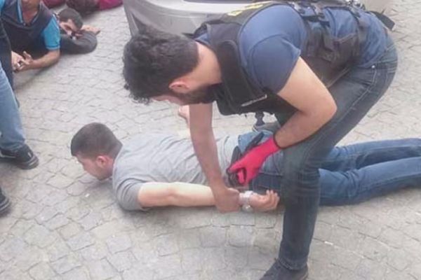 Aksaray ve Kumkapı'da o evlere baskın