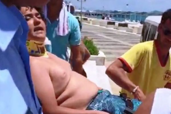 Parasailingin halatı koptu! Bacağı kırıldı