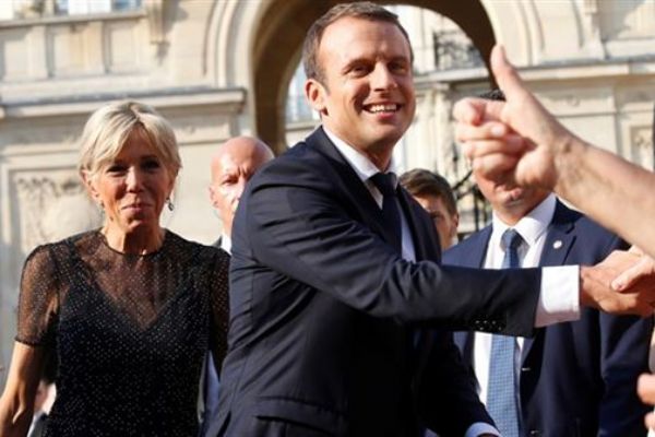 Fransa'da yeni hükümet kuruldu