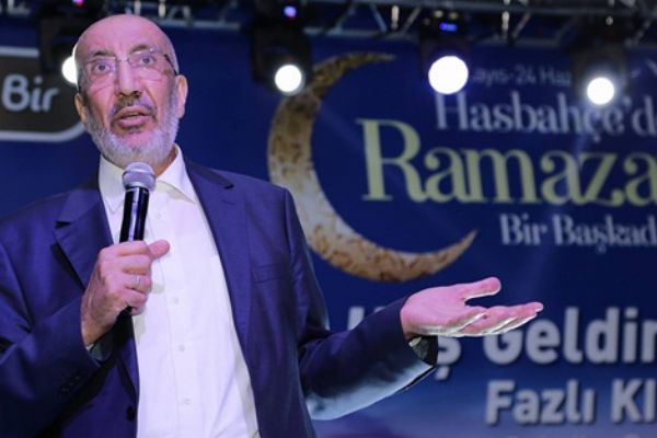 Dilipak: Namaz cennete giden en kestirme yoldur