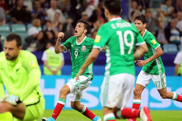Meksika, Yeni Zelanda'yı 2 golle geçti