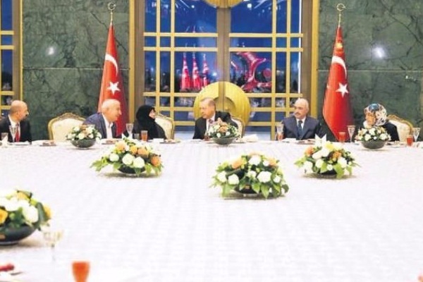 'O gece cesaretin neydi öyle?'