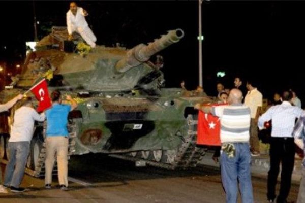 15 Temmuz'da 5 tankı durdurduğunu iddia eden kahraman çakma çıktı