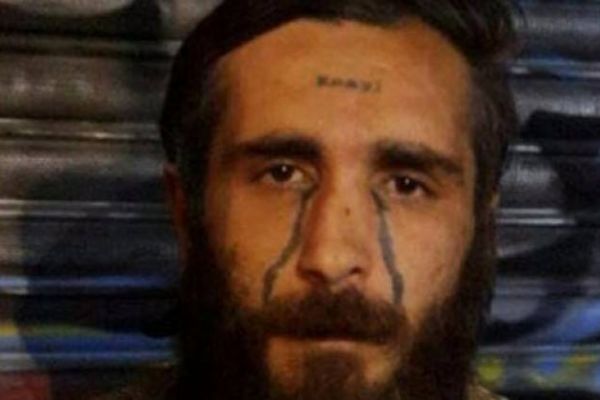 Türkiye'nin gündemine oturan 'enayi' enselendi!