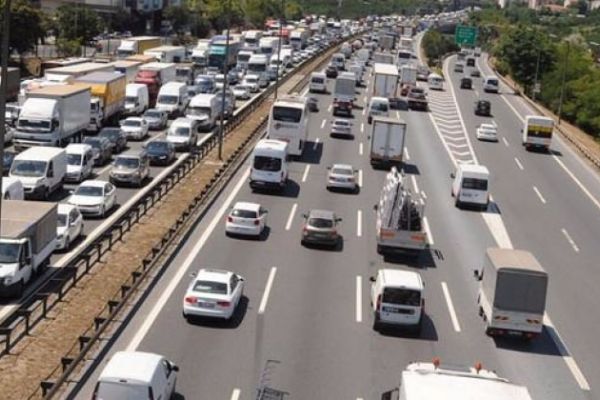 Bayramda yola çıkacaklar dikkat!