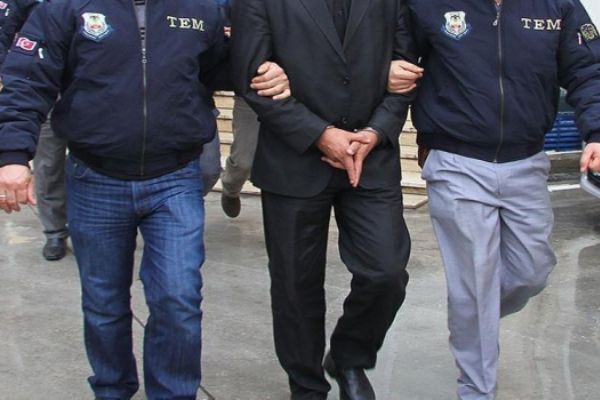 Alanya merkezli FETÖ operasyonu: 4 gözaltı
