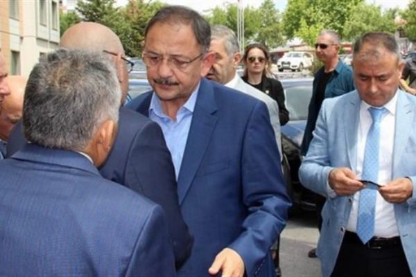 Bakan Özhaseki'nin annesi vefat etti