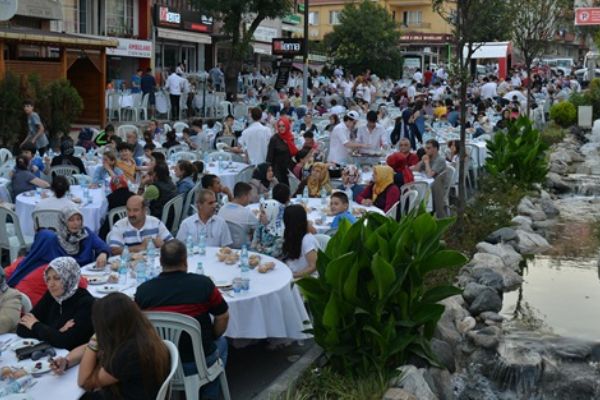 5 Yıldızlı son mahalle iftarı