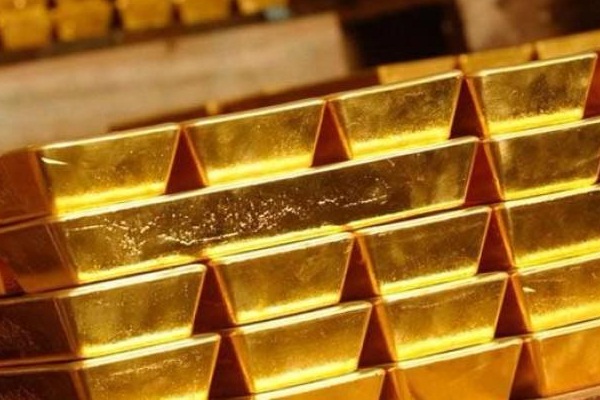 Altına petrol etkisi