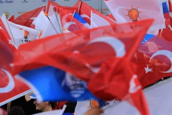 AK Parti'den 6 ülkede tören