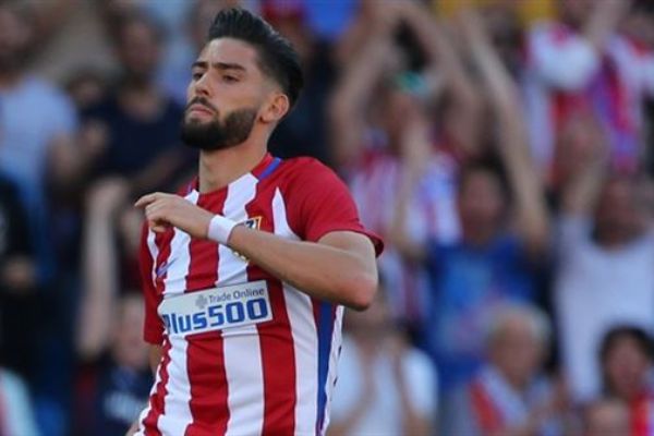 Bayern Münih Yannick Carrasco için kesenin ağzını açtı
