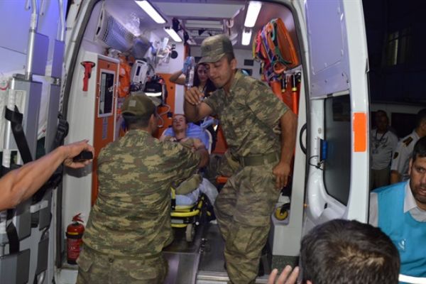 Manisa'da tugay komutanı görevden alındı