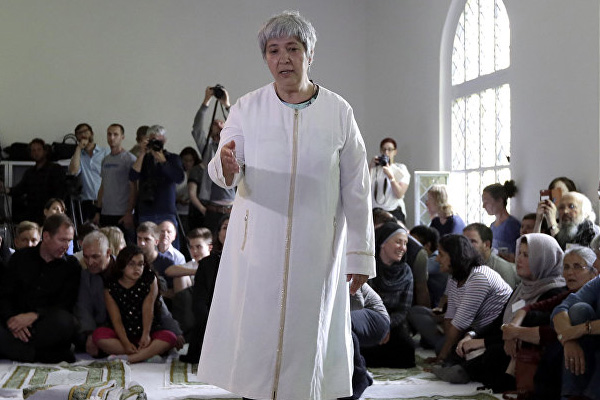 Almanya'dan Diyanet'e 'liberal cami' tepkisi