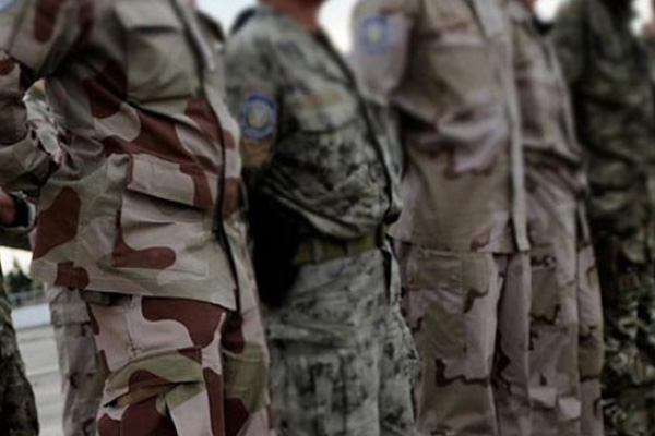 Danimarka Afganistan'a asker gönderme kararını askıya aldı