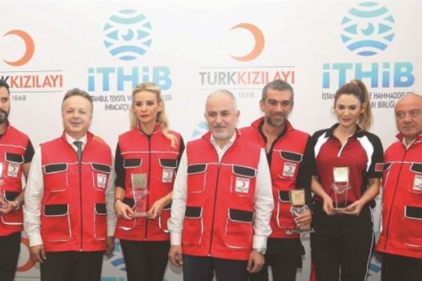 Türk Kızılay'ına özel yanmaz kumaş