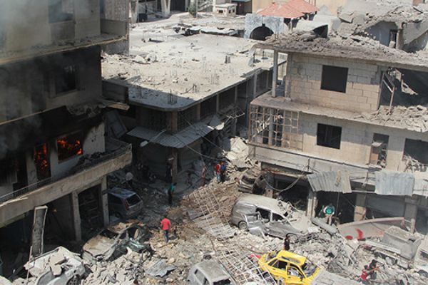 İdlib'de bomba yüklü araç patladı: 4 ölü, 15 yaralı