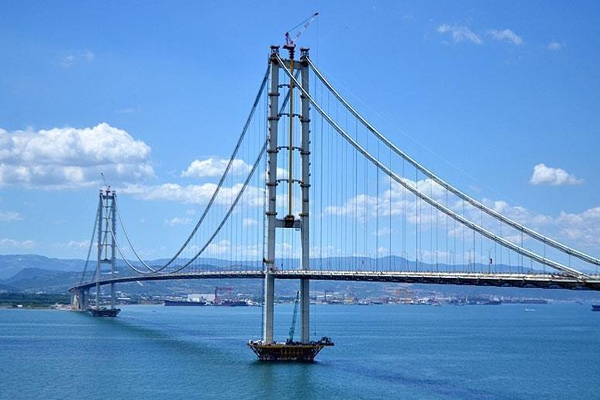 Osmangazi Köprüsü'nde tatilci yoğunluğu