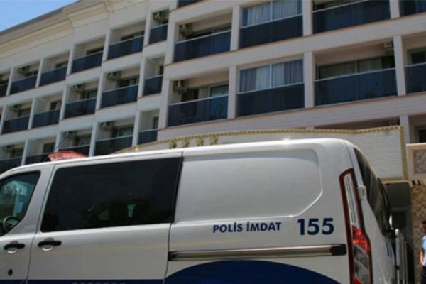 Marmaris'te rezervasyon skandalının yaşandığı otel mühürlendi