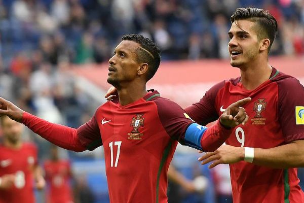 Portekiz ve Meksika adlarını yarı finale yazdırdı