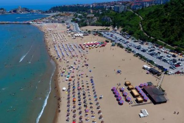 Tatile gidemeyen İstanbullu oraya akın etti