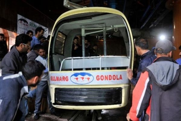 Hindistan'da teleferik faciası: 7 ölü!