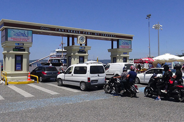 Çanakkale'de tatilcilerin dönüşü başladı