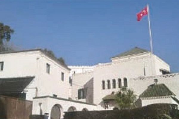 FETÖ'cülerden Fransızca darbe bildirisi