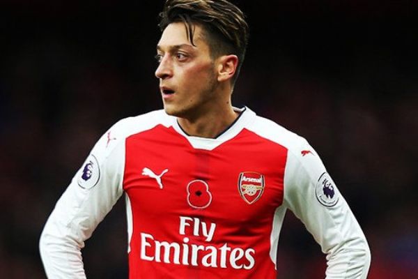 Süper Lig'de Mesut bombası
