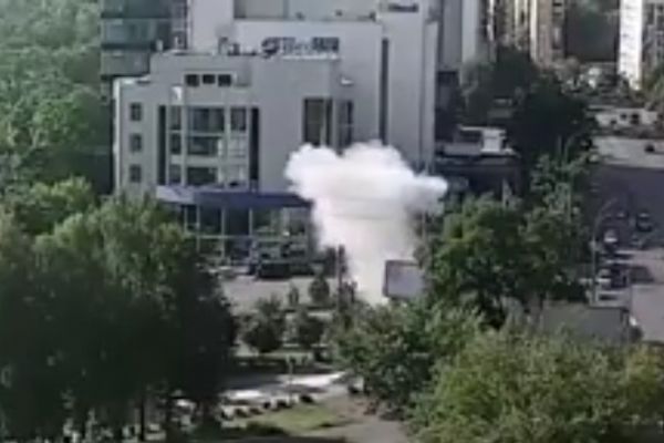 Kiev'deki patlama anı böyle görüntülendi