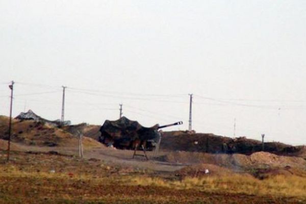 Afrin’deki YPG mevzileri vuruldu