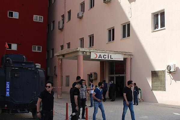 Hakkari'den acı haber: 1 polis şehit!