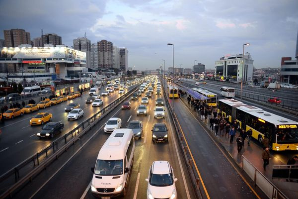 Köprü ve otoyol geliri 5 ayda 570 milyon lirayı aştı