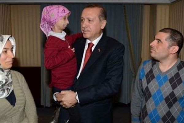 Erken yaşlanma hastası Gamze'den acı haber